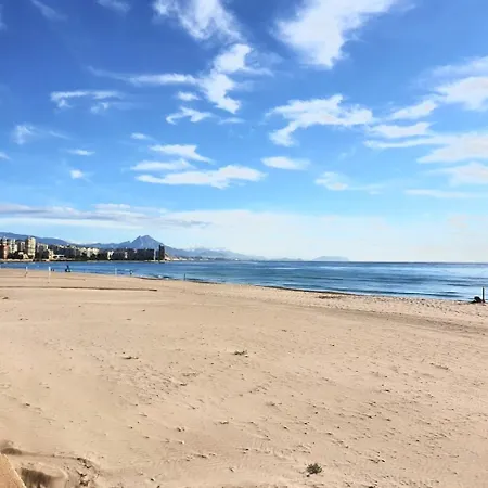 Apto A 800 Metros De La Playa Apartman